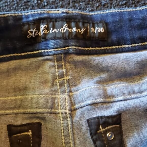 Stella in dreams size 11 (30) jeans - Picture 3 of 5